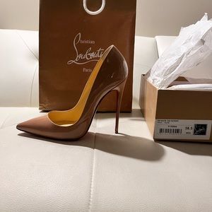 38.5 cream Christian Louboutin.  Beautiful patent leather.